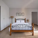 Mexican By Spacey - 3Br In Maadi