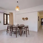 Mexican By Spacey - 3Br In Maadi
