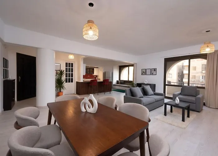 Mexican By Spacey - 3Br In Maadi
