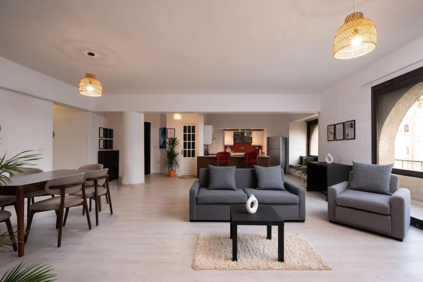 Mexican By Spacey - 3br In Maadi *